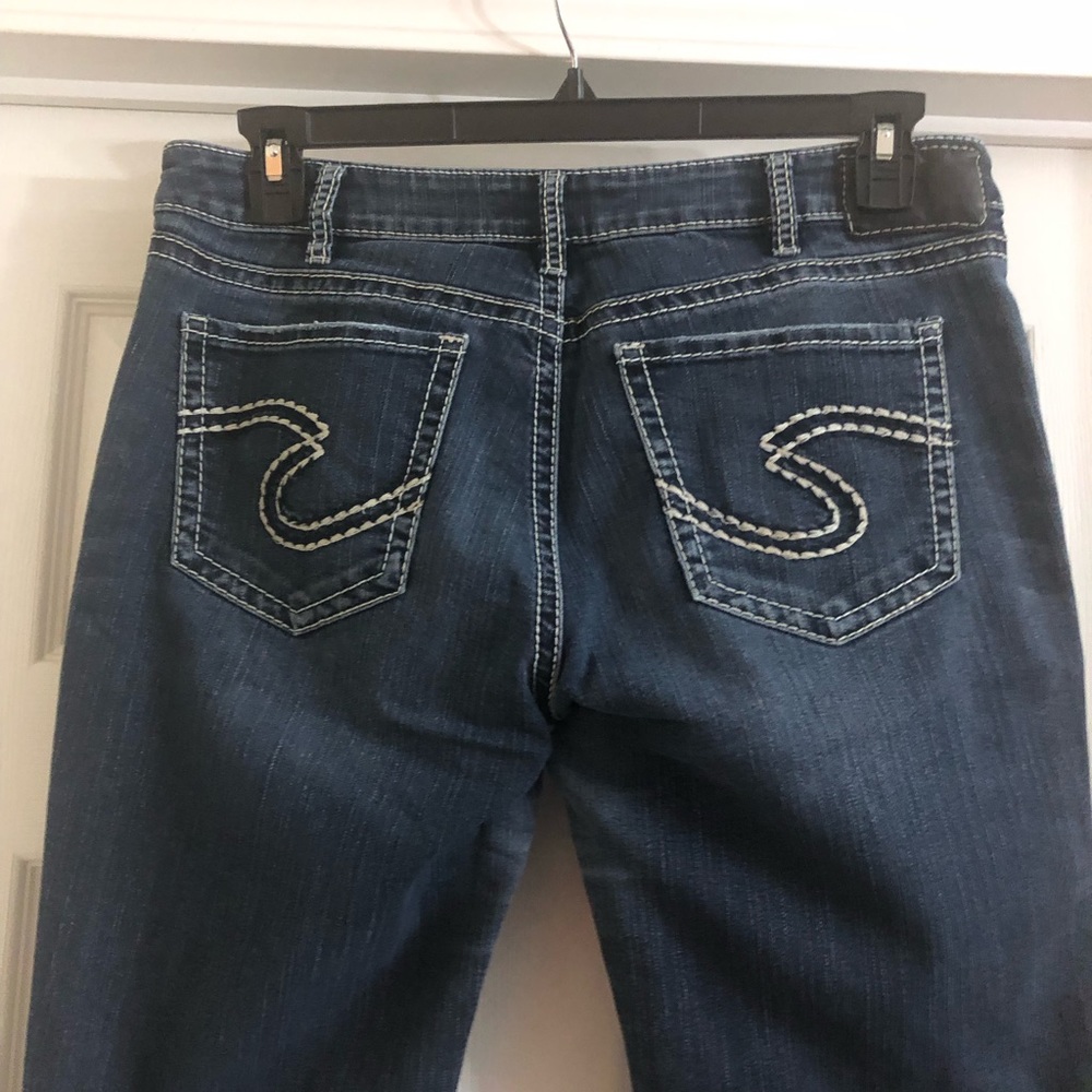 Silver Jeans - Picture 3 of 5